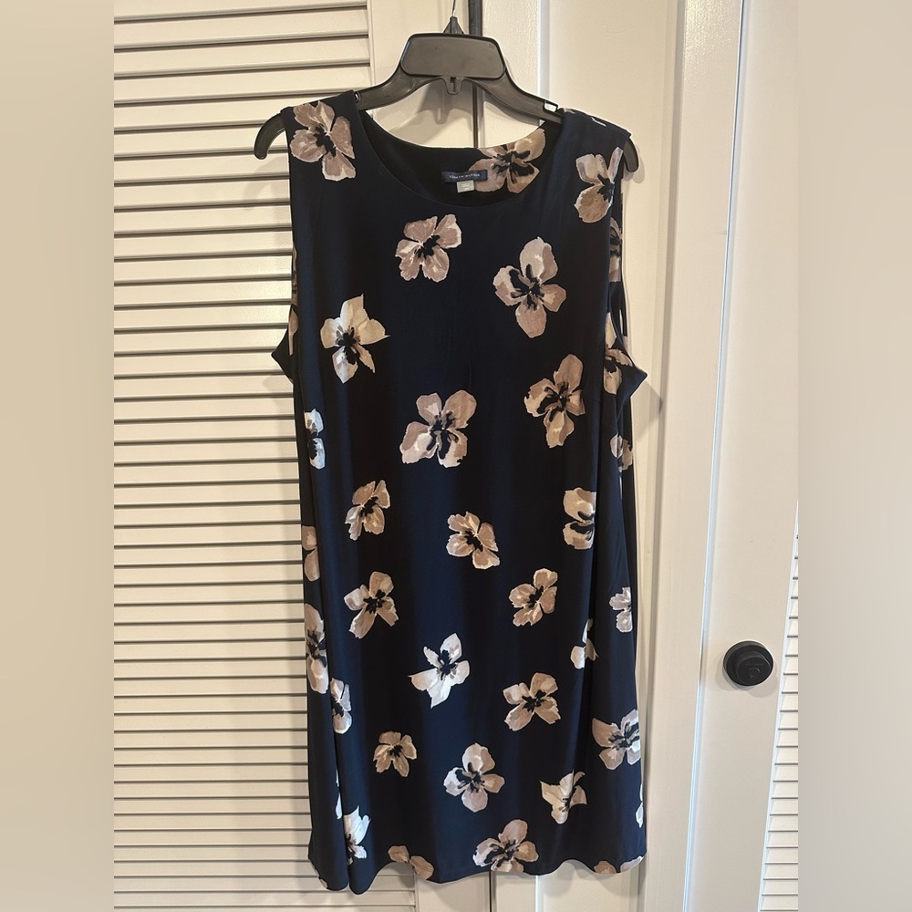 Tommy Hilfiger Sleeveless Floral Knit Dress
